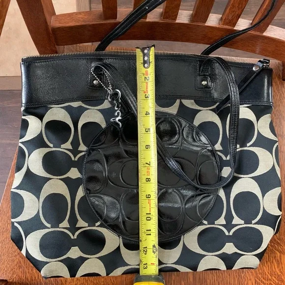 Coach bag - Picture 9 of 9